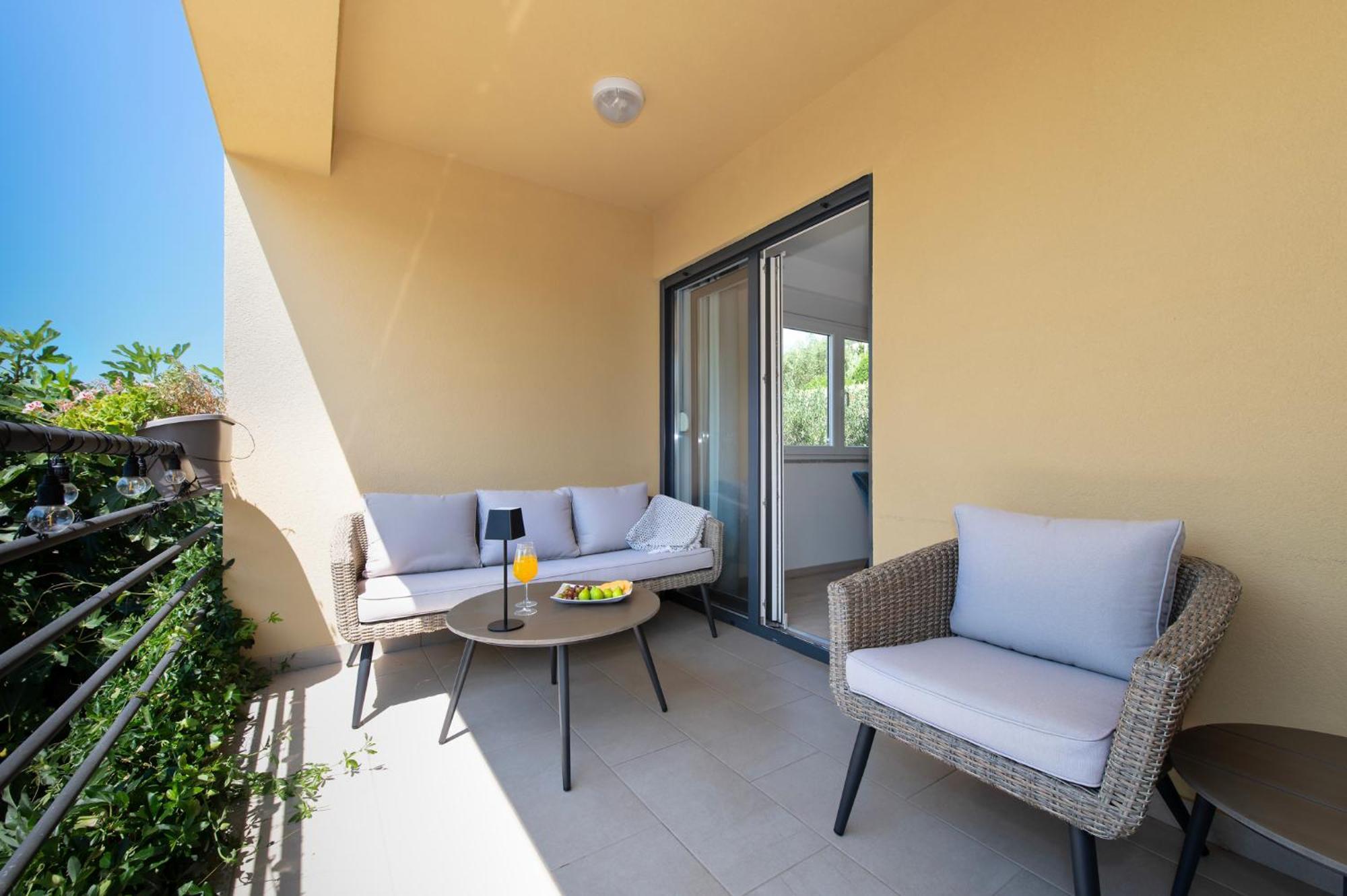 Odmoree Camp & Ražanac