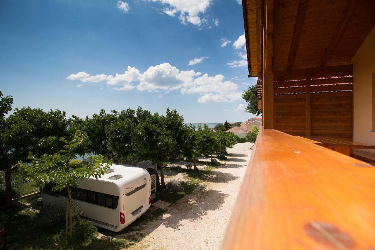 Odmoree Camp&hostel Hostel Ražanac